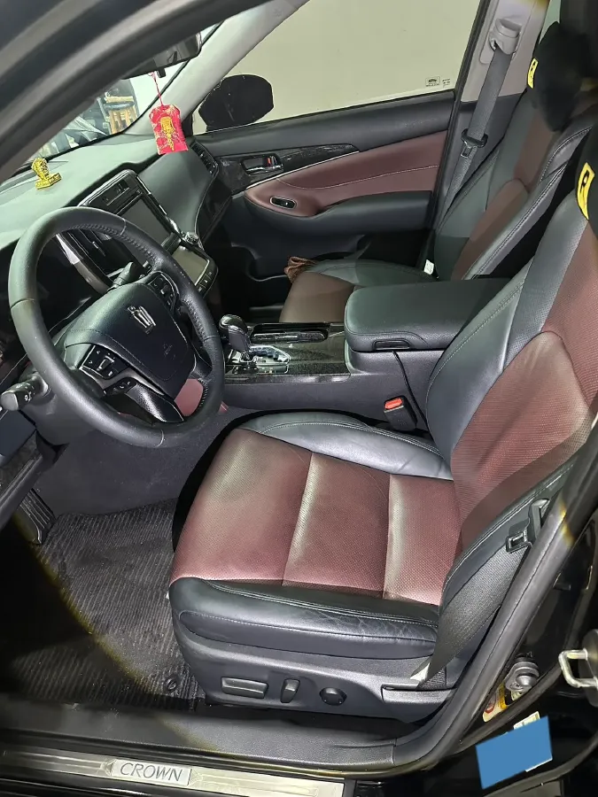 2018 Toyota Highlander 2.0T 220HP L4 6AT,autocango,china used car exporter,china ev exporter,chinese used car exporter,chinese used ev exporter