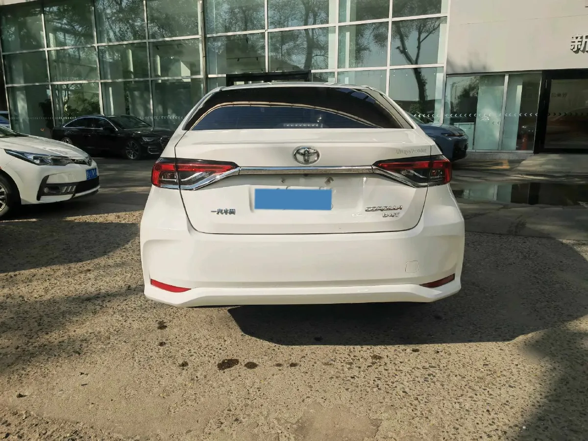 2021 Toyota Corolla 1.2T 116HP L4 CVT,autocango,china used car exporter,china ev exporter,chinese used car exporter,chinese used ev exporter