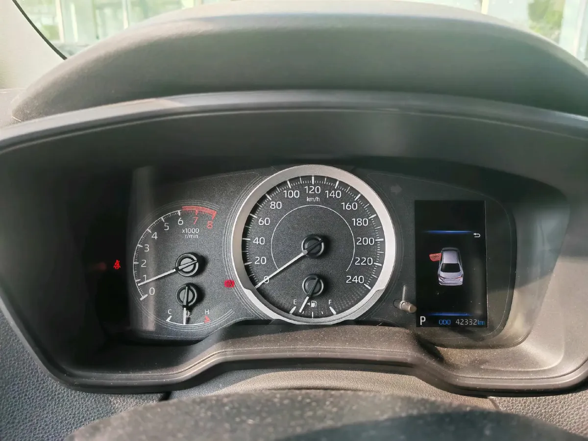 2021 Toyota Corolla 1.2T 116HP L4 CVT,autocango,china used car exporter,china ev exporter,chinese used car exporter,chinese used ev exporter