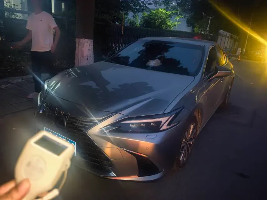 2025 Lexus ES 2.0L 173HP L4 CVT,autocango,china used car exporter,china ev exporter,chinese used car exporter,chinese used ev exporter