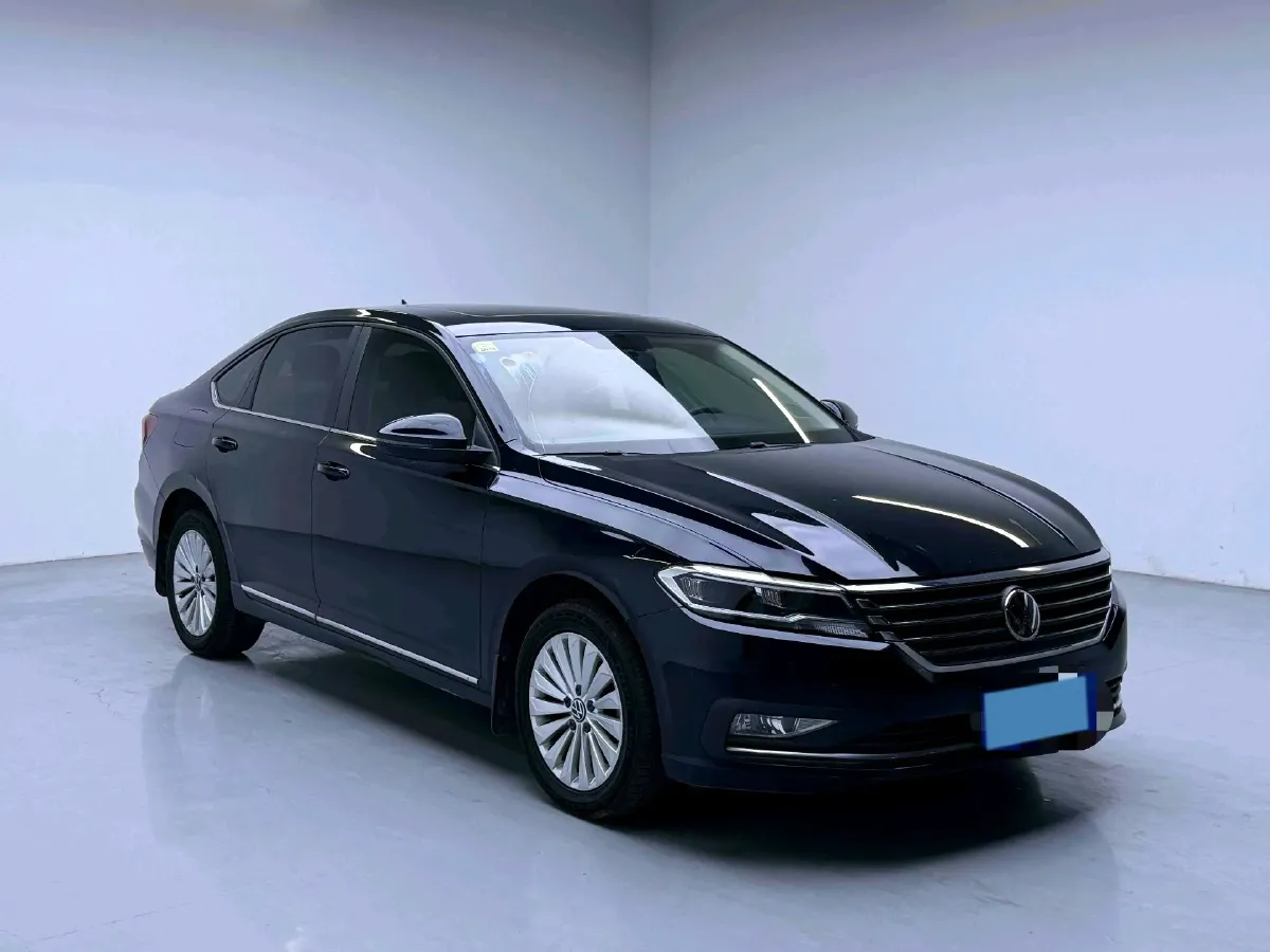 2018 Skoda Karoq 1.4T 150HP L4 7DCT,autocango,china used car exporter,china ev exporter,chinese used car exporter,chinese used ev exporter