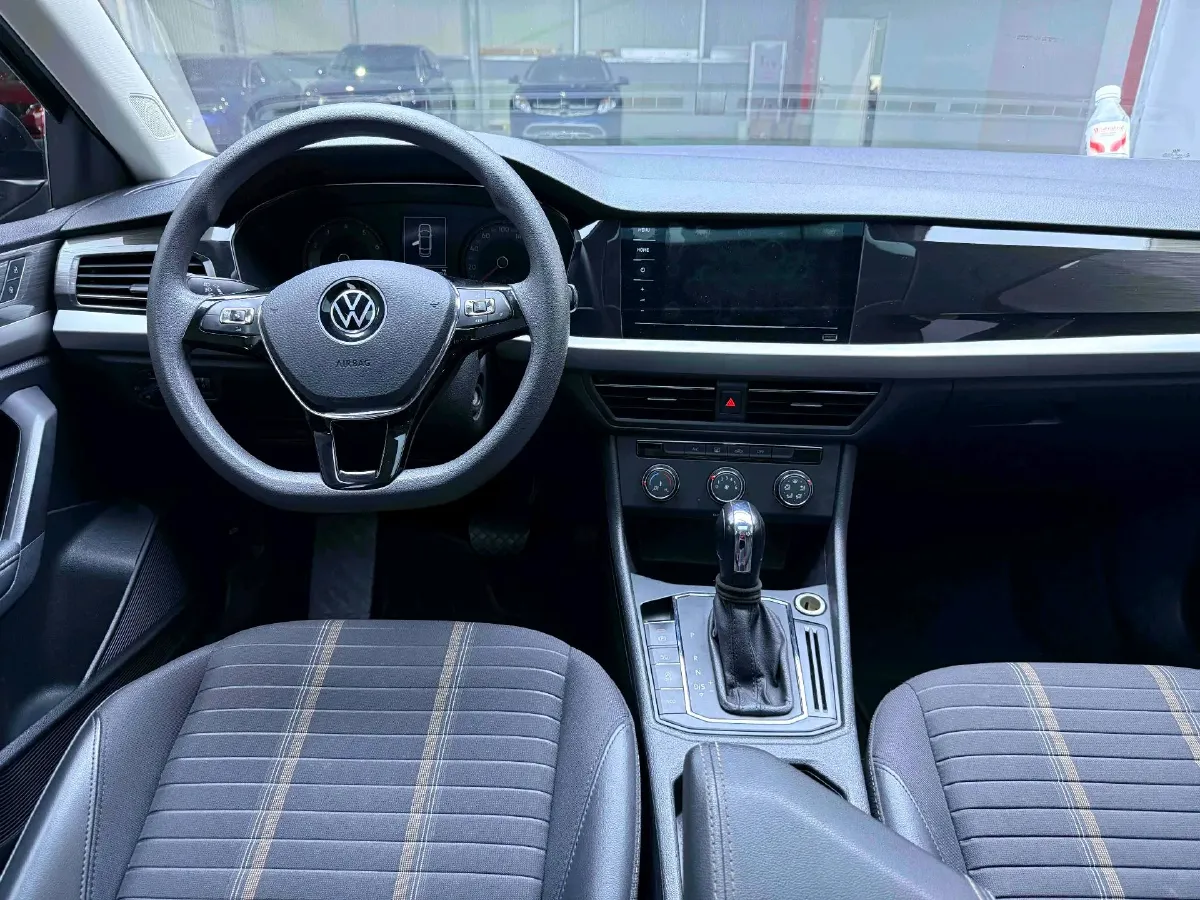 2018 Skoda Karoq 1.4T 150HP L4 7DCT,autocango,china used car exporter,china ev exporter,chinese used car exporter,chinese used ev exporter