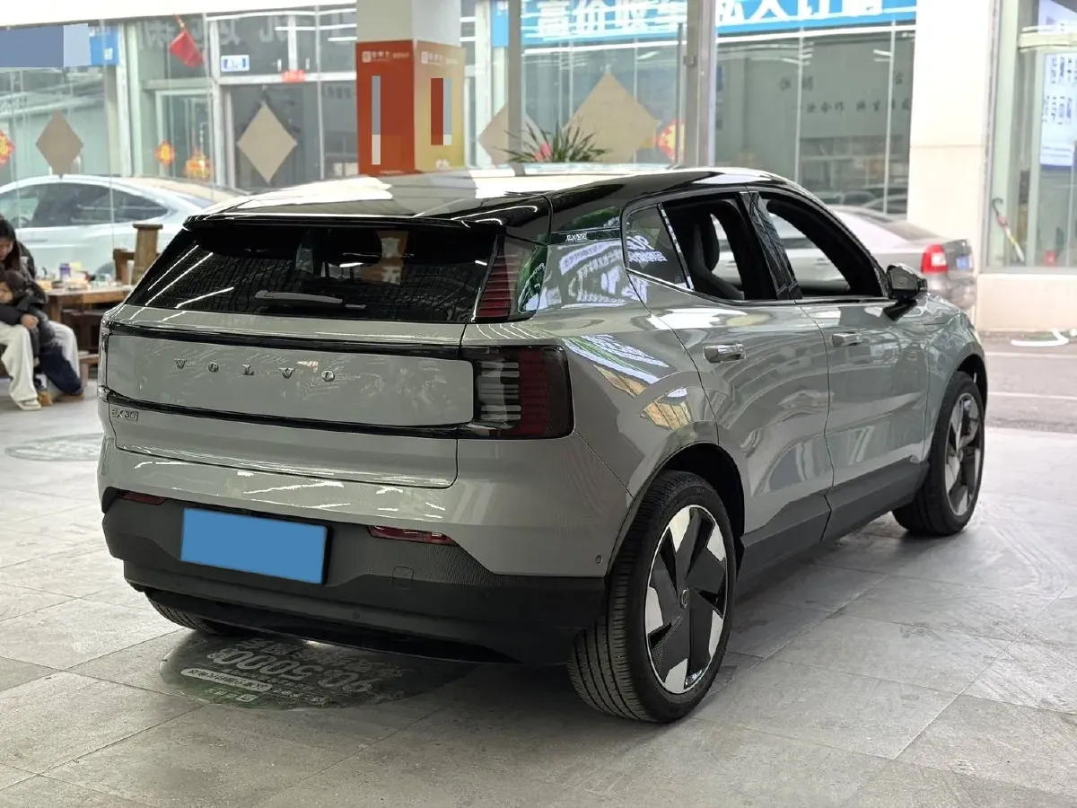 2024 Isuzu Mu-X 2.0T 220HP L4 8AT,autocango,china used car exporter,china ev exporter,chinese used car exporter,chinese used ev exporter