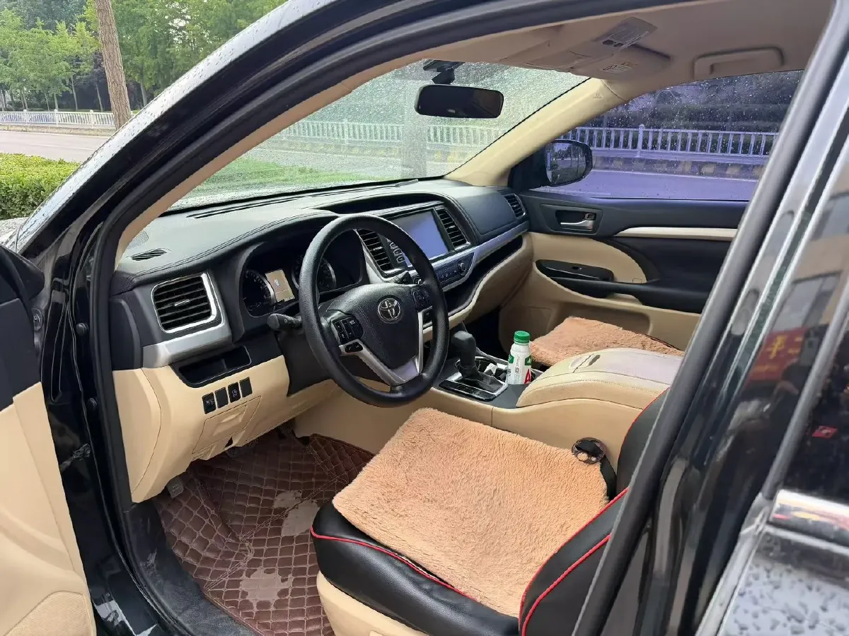 2018 Toyota Highlander 2.0T 220HP L4 6AT,autocango,china used car exporter,china ev exporter,chinese used car exporter,chinese used ev exporter