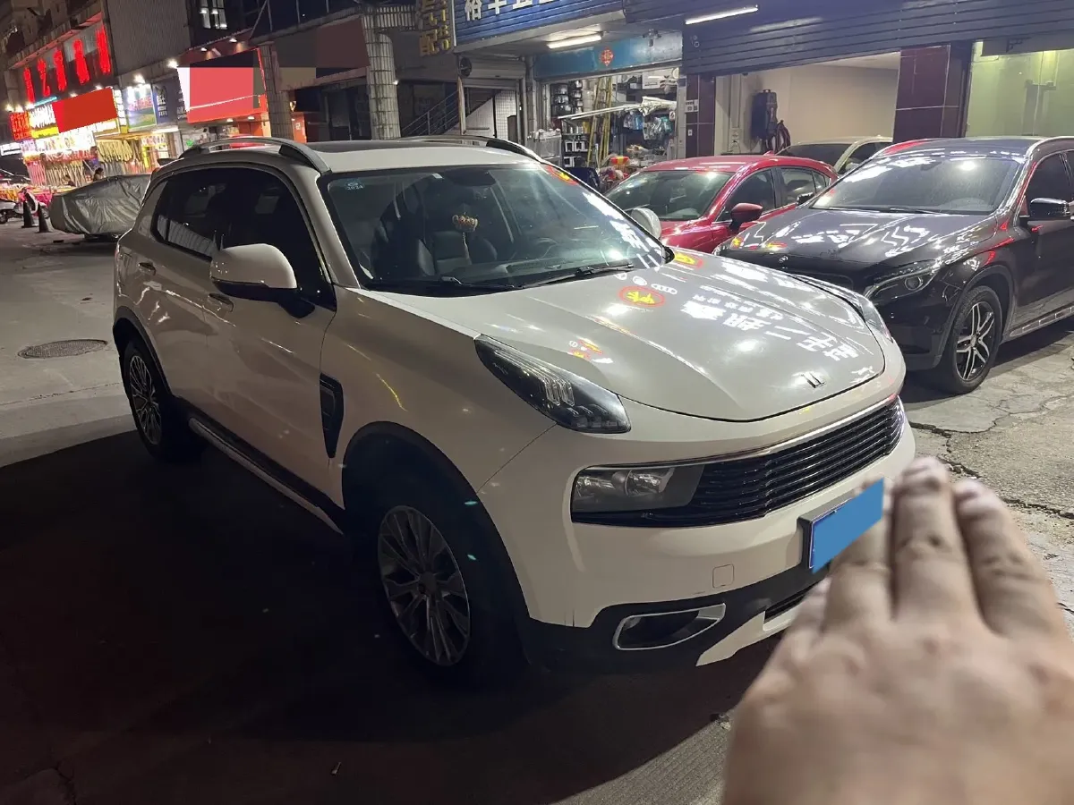 2017 Zotye SR9 2.0T 190HP L4 6DCT,autocango,china used car exporter,china ev exporter,chinese used car exporter,chinese used ev exporter