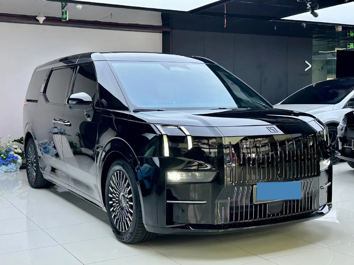 2022 Zeekr 009 BEV 116KWH,autocango,china used car exporter,china ev exporter,chinese used car exporter,chinese used ev exporter