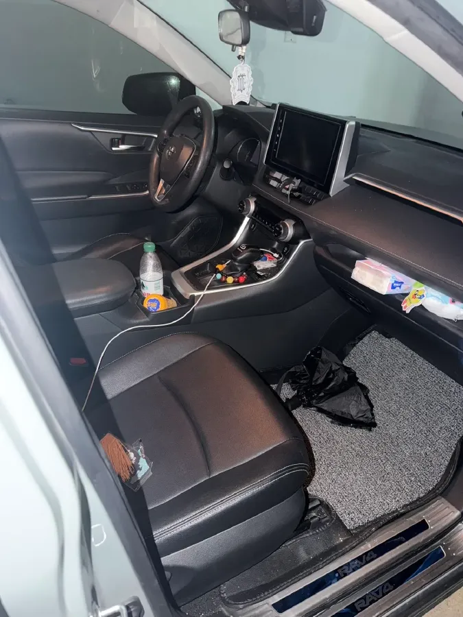 2020 Toyota RAV4 2.0L 171HP L4 CVT,autocango,china used car exporter,china ev exporter,chinese used car exporter,chinese used ev exporter