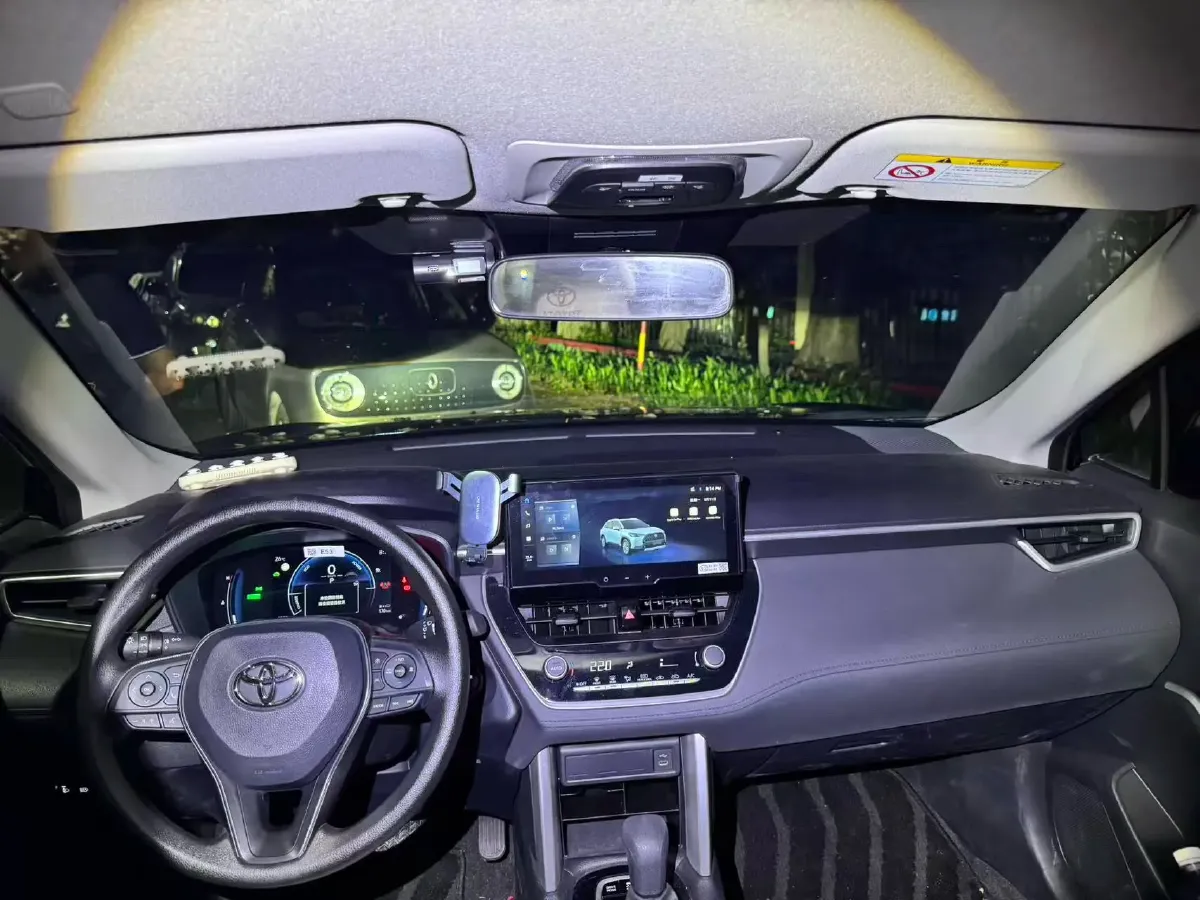 2024 Toyota Corolla Cross 2.0L 152HP L4 E-CVT Hybrid,autocango,china used car exporter,china ev exporter,chinese used car exporter,chinese used ev exporter
