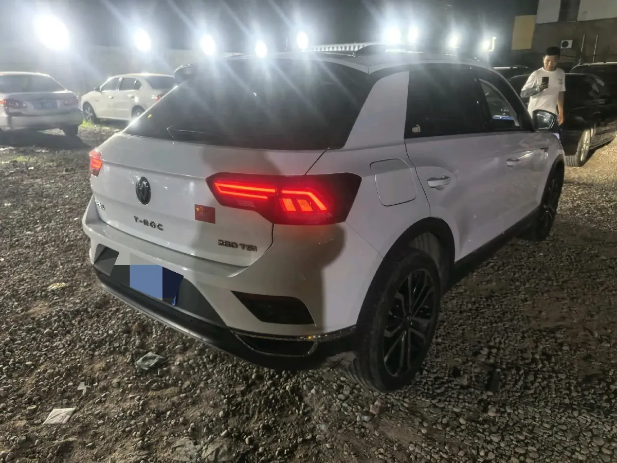 2021 Volkswagen T-Roc 1.4T 150HP L4 7DCT,autocango,china used car exporter,china ev exporter,chinese used car exporter,chinese used ev exporter