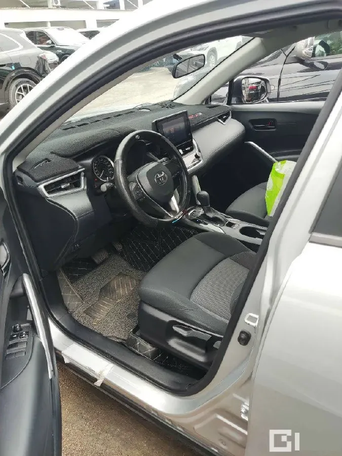 2023 Toyota Frontlander 2.0L 171HP L4 CVT,autocango,china used car exporter,china ev exporter,chinese used car exporter,chinese used ev exporter