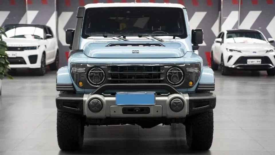 2025 212 212 T01 2.0T 252HP L4 8AT,autocango,china used car exporter,china ev exporter,chinese used car exporter,chinese used ev exporter