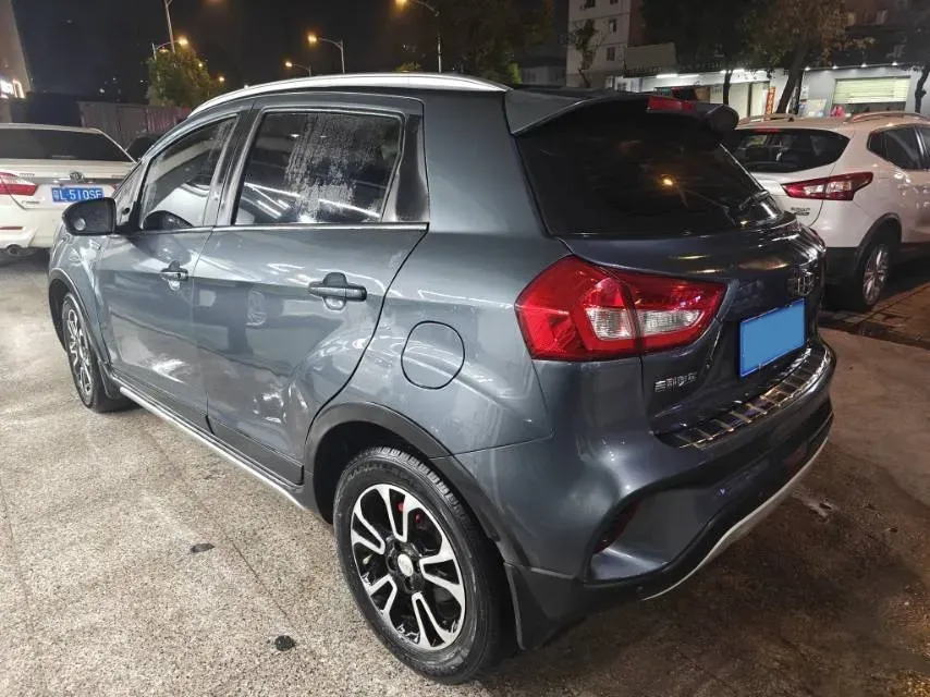 2017 Geely Vision X3 1.5L 102HP L4 4AT,autocango,china used car exporter,china ev exporter,chinese used car exporter,chinese used ev exporter