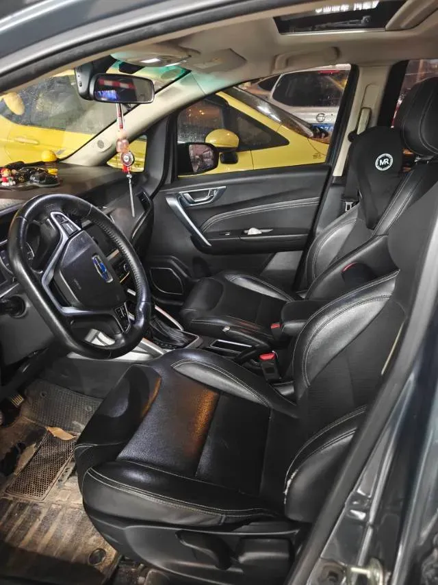 2017 Geely Vision X3 1.5L 102HP L4 4AT,autocango,china used car exporter,china ev exporter,chinese used car exporter,chinese used ev exporter