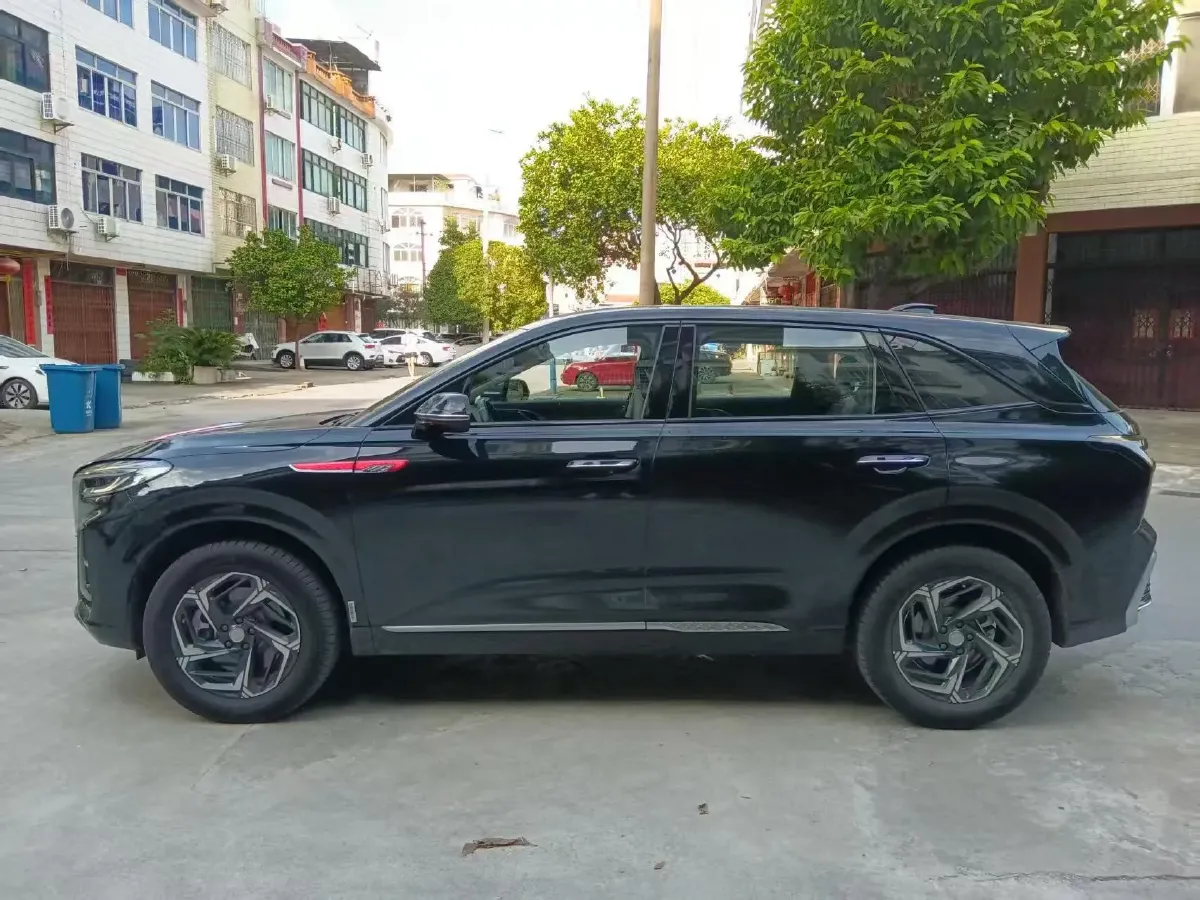 2024 HongQi HS3 1.5T 169HP L4 7DCT,autocango,china used car exporter,china ev exporter,chinese used car exporter,chinese used ev exporter