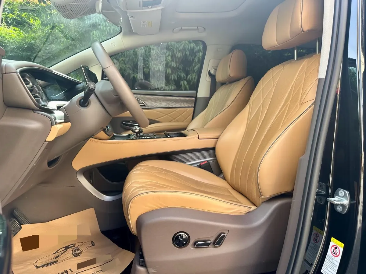 2022 HongQi HS7 3.0T 337HP V6 8AT,autocango,china used car exporter,china ev exporter,chinese used car exporter,chinese used ev exporter