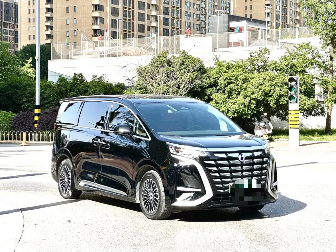 2022 HongQi HS7 3.0T 337HP V6 8AT,autocango,china used car exporter,china ev exporter,chinese used car exporter,chinese used ev exporter