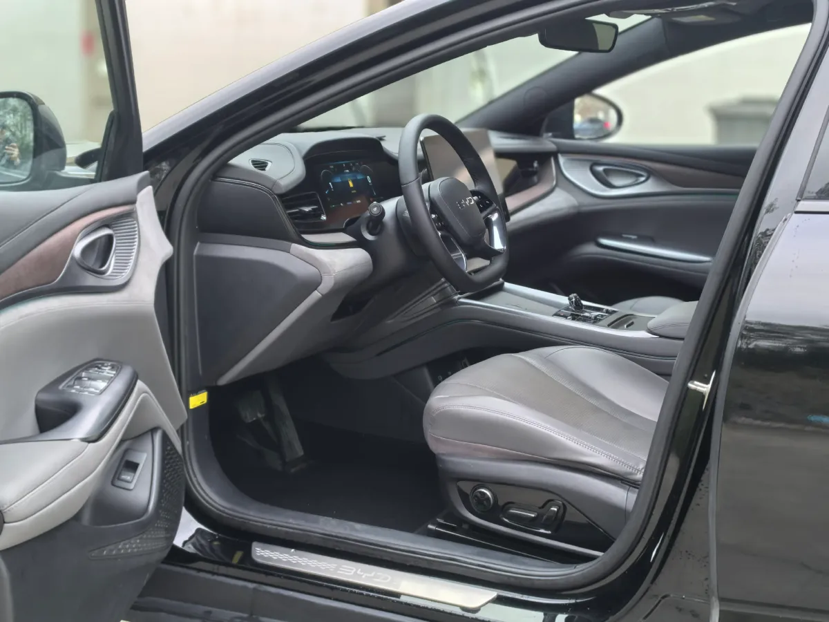 2023 BYD Seal 1.5L 110HP L4 E-CVT PHEV 17.6KWH,autocango,china used car exporter,china ev exporter,chinese used car exporter,chinese used ev exporter