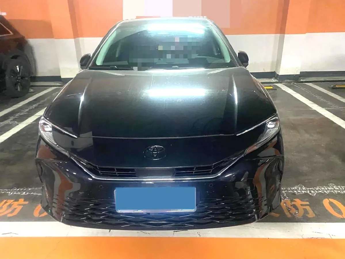 2024 Toyota Camry 2.0L 152HP L4 E-CVT Hybrid,autocango,china used car exporter,china ev exporter,chinese used car exporter,chinese used ev exporter