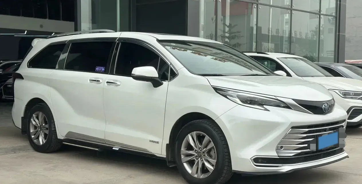 2021 Toyota Sienna 2.5L 192HP L4 E-CVT Hybrid,autocango,china used car exporter,china ev exporter,chinese used car exporter,chinese used ev exporter