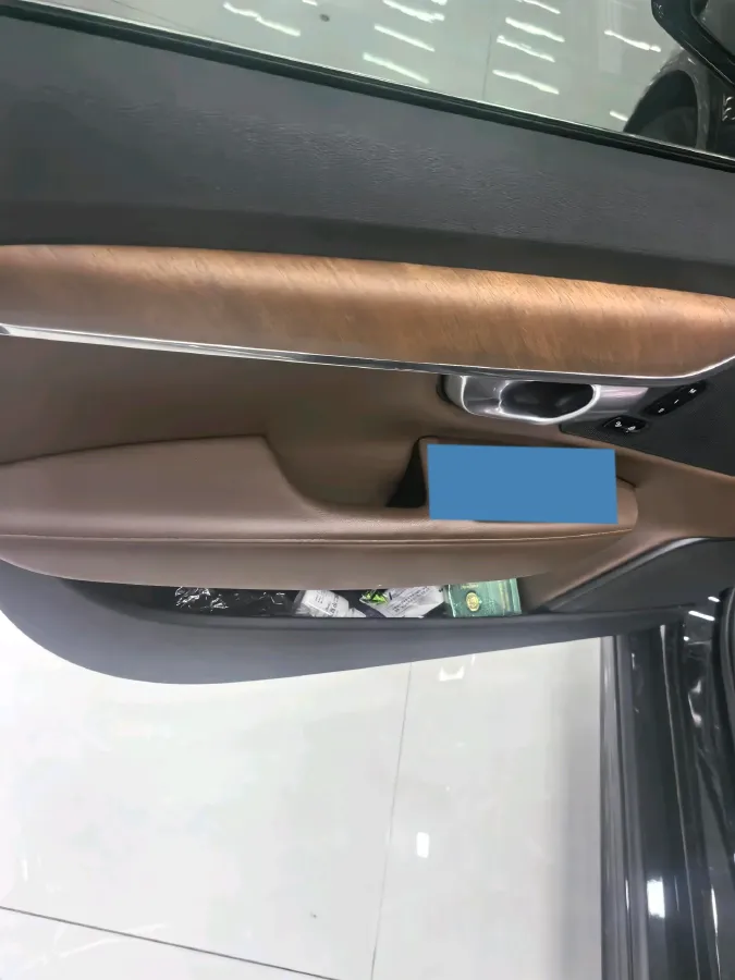 2024 Volvo S90 2.0T 250HP L4 8AT,autocango,china used car exporter,china ev exporter,chinese used car exporter,chinese used ev exporter