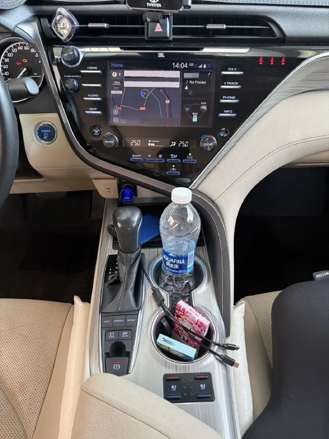 2018 Toyota Camry 2.5L 178HP L4 E-CVT Hybrid,autocango,china used car exporter,china ev exporter,chinese used car exporter,chinese used ev exporter