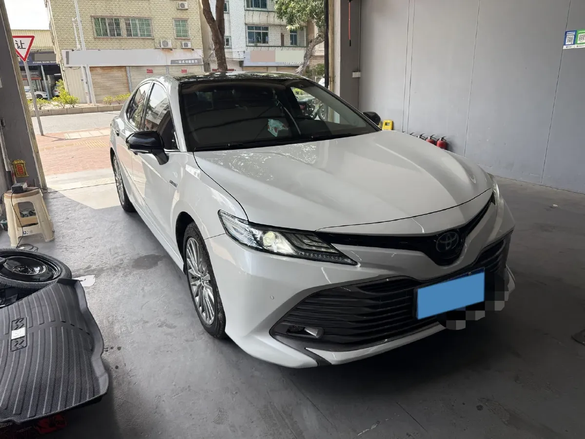 2018 Toyota Camry 2.5L 178HP L4 E-CVT Hybrid,autocango,china used car exporter,china ev exporter,chinese used car exporter,chinese used ev exporter
