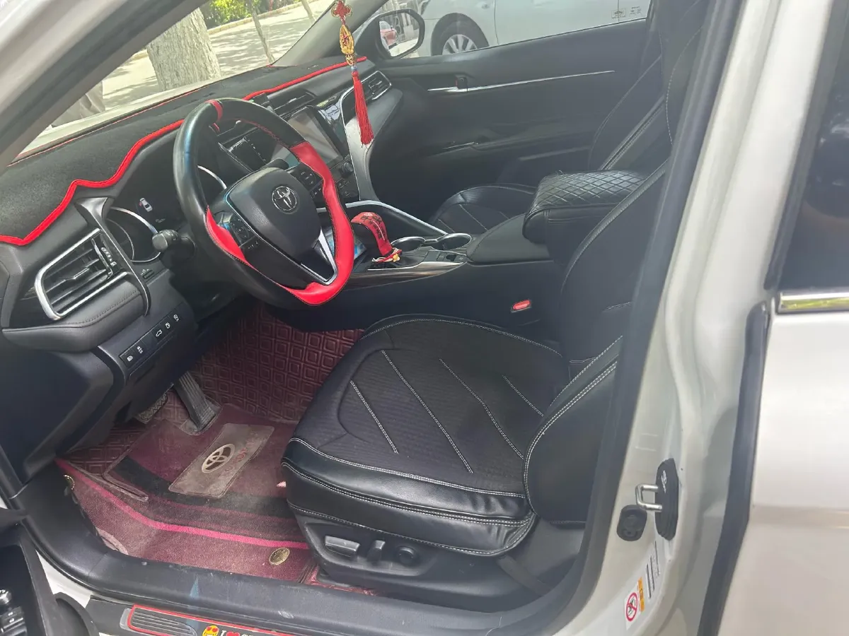 2018 Toyota Camry 2.0L 169HP L4 6AT,autocango,china used car exporter,china ev exporter,chinese used car exporter,chinese used ev exporter