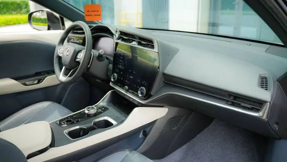 2023 Lexus RZ BEV 66KWH,autocango,china used car exporter,china ev exporter,chinese used car exporter,chinese used ev exporter