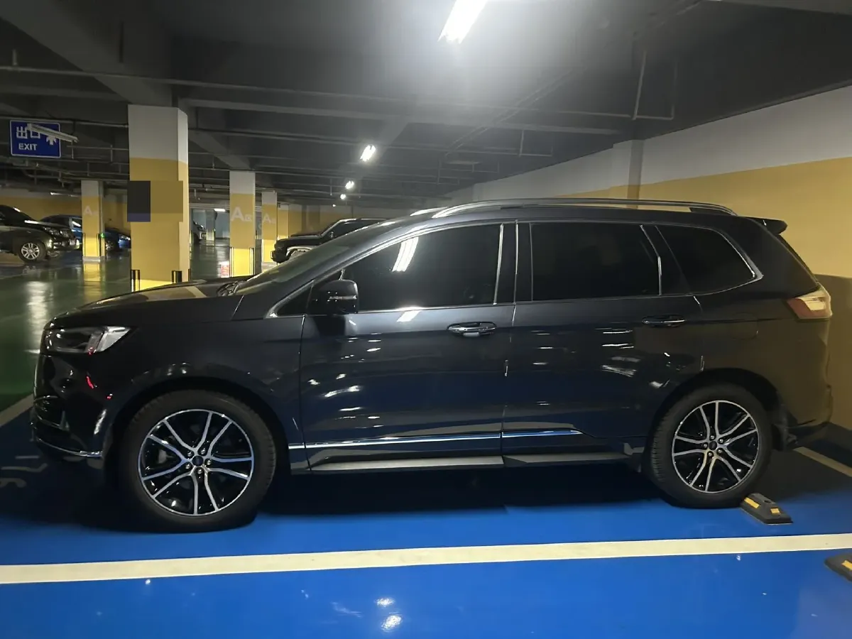 2020 Ford Edge 2.0T 245HP L4 8AT,autocango,china used car exporter,china ev exporter,chinese used car exporter,chinese used ev exporter