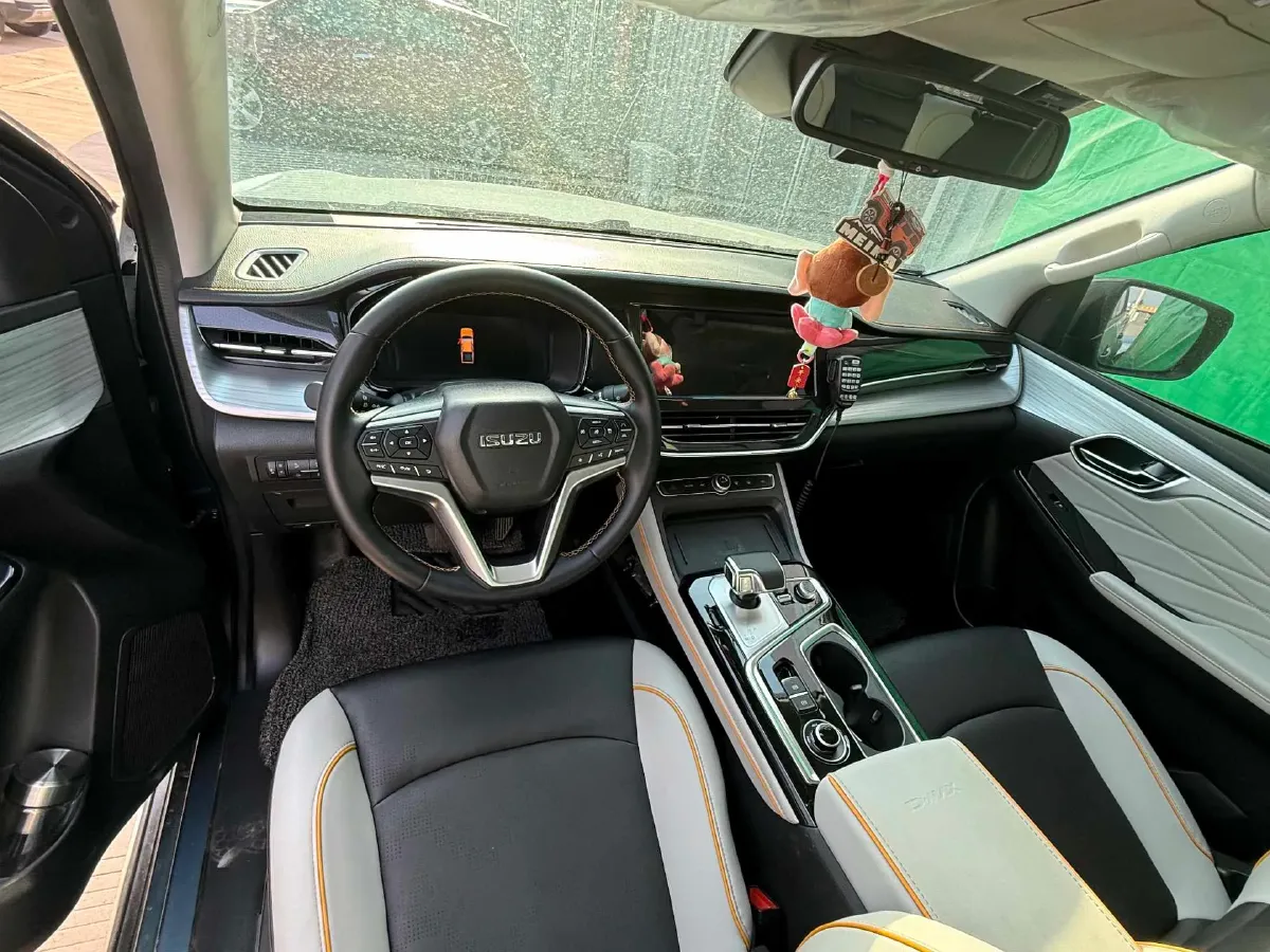 2021 Isuzu D-MAX 1.9T 163HP L4 6AT,autocango,china used car exporter,china ev exporter,chinese used car exporter,chinese used ev exporter