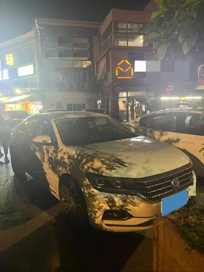 2020 Volkswagen Passat 2.0T 186HP L4 7DCT,autocango,china used car exporter,china ev exporter,chinese used car exporter,chinese used ev exporter