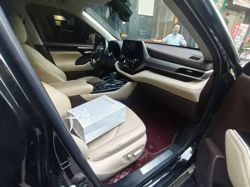 2022 Toyota Highlander 2.5L 192HP L4 E-CVT Hybrid,autocango,china used car exporter,china ev exporter,chinese used car exporter,chinese used ev exporter