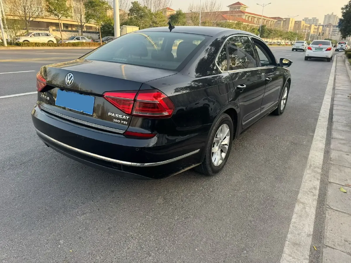 2015 Volkswagen Passat 1.8T 160HP L4 6AT,autocango,china used car exporter,china ev exporter,chinese used car exporter,chinese used ev exporter