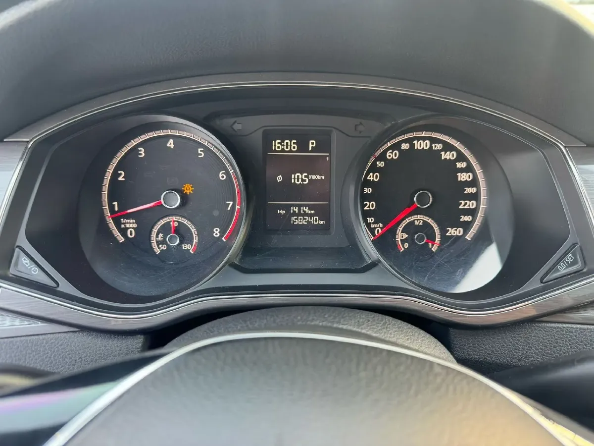 2015 Volkswagen Passat 1.8T 160HP L4 6AT,autocango,china used car exporter,china ev exporter,chinese used car exporter,chinese used ev exporter