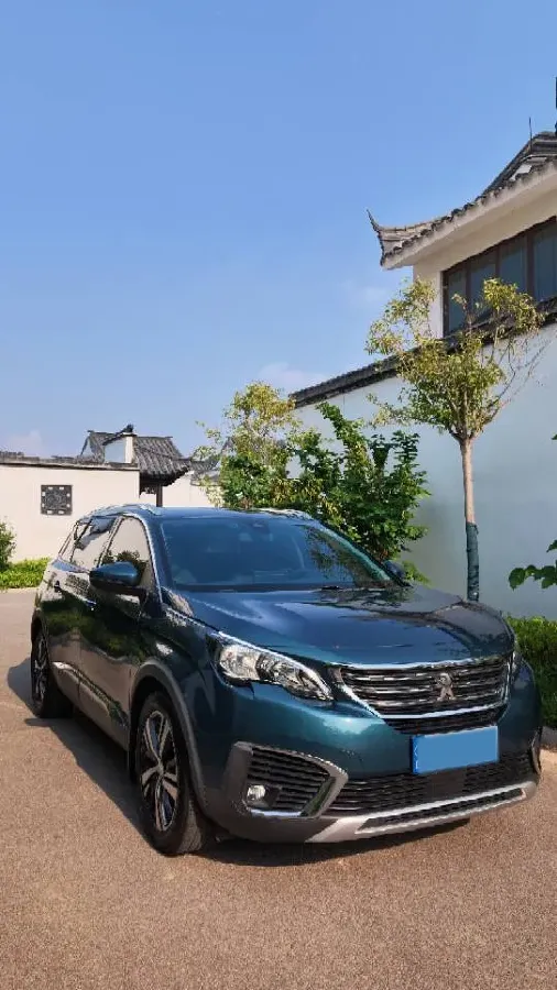 2019 Peugeot 5008 1.8T 204HP L4 6AT,autocango,china used car exporter,china ev exporter,chinese used car exporter,chinese used ev exporter