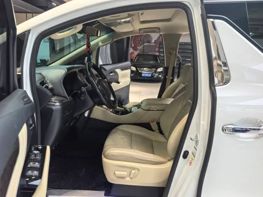 2018 Toyota Alphard 3.5L 301HP V6 8AT,autocango,china used car exporter,china ev exporter,chinese used car exporter,chinese used ev exporter