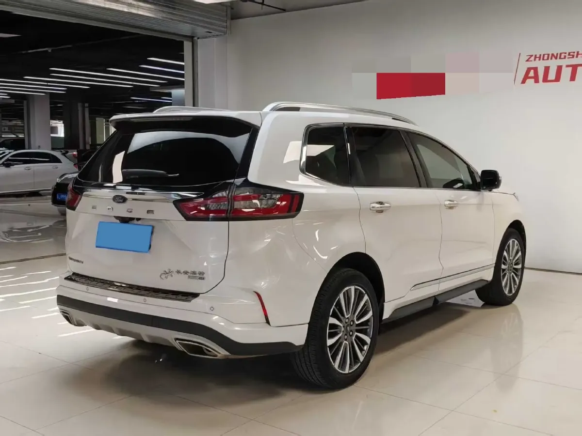 2021 Ford Edge 2.0T 245HP L4 8AT,autocango,china used car exporter,china ev exporter,chinese used car exporter,chinese used ev exporter