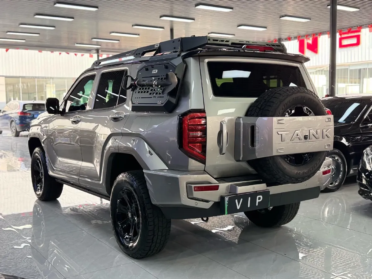 2024 Tank 400 2.0T 252HP L4 9AT PHEV 36.7/37.1KWH,autocango,china used car exporter,china ev exporter,chinese used car exporter,chinese used ev exporter