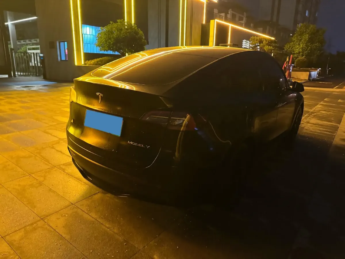 2022 Tesla Model Y BEV 60KWH,autocango,china used car exporter,china ev exporter,chinese used car exporter,chinese used ev exporter
