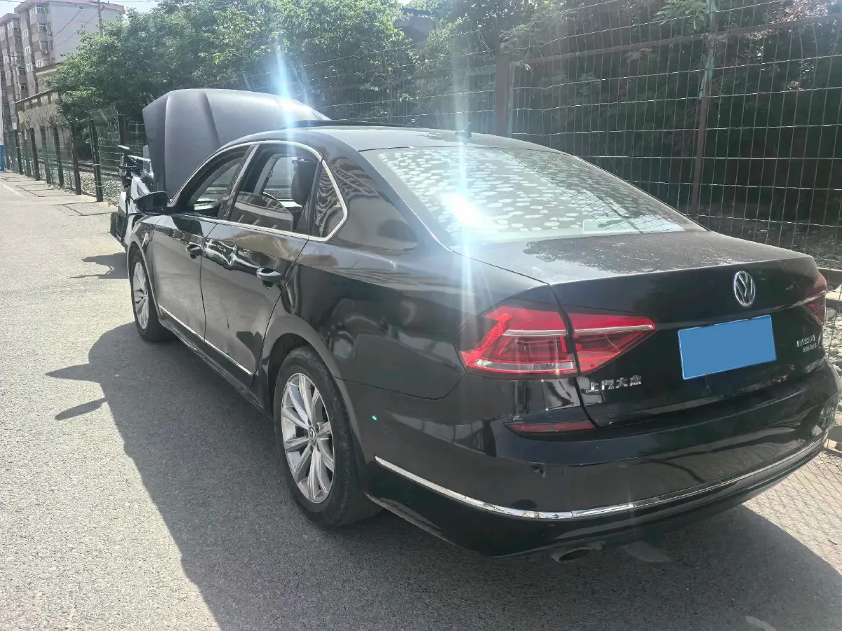 2017 Volkswagen Passat 1.8T 180HP L4 7DCT,autocango,china used car exporter,china ev exporter,chinese used car exporter,chinese used ev exporter