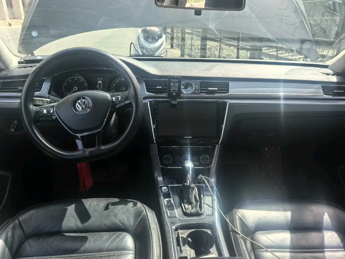 2017 Volkswagen Passat 1.8T 180HP L4 7DCT,autocango,china used car exporter,china ev exporter,chinese used car exporter,chinese used ev exporter