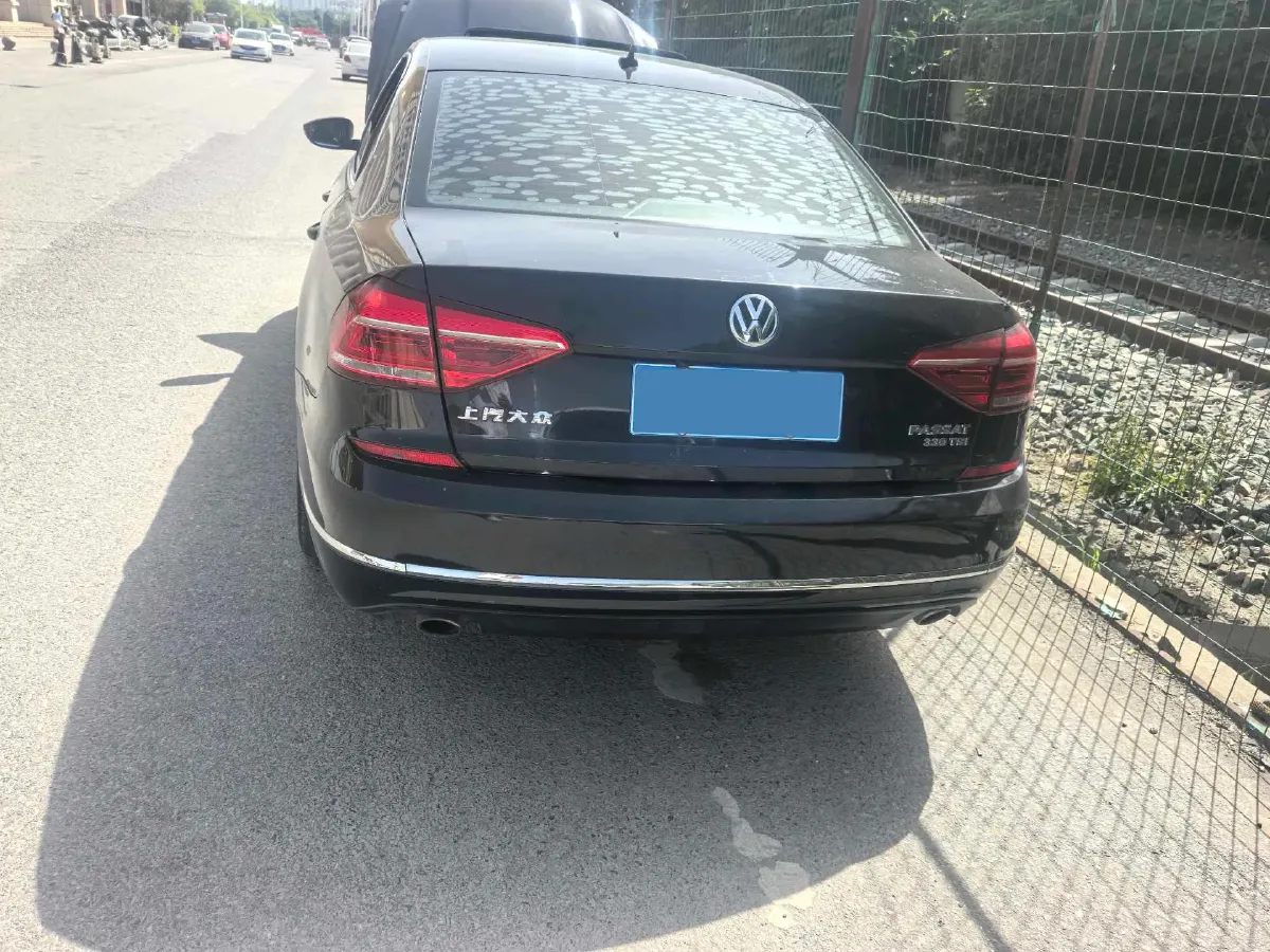 2017 Volkswagen Passat 1.8T 180HP L4 7DCT,autocango,china used car exporter,china ev exporter,chinese used car exporter,chinese used ev exporter