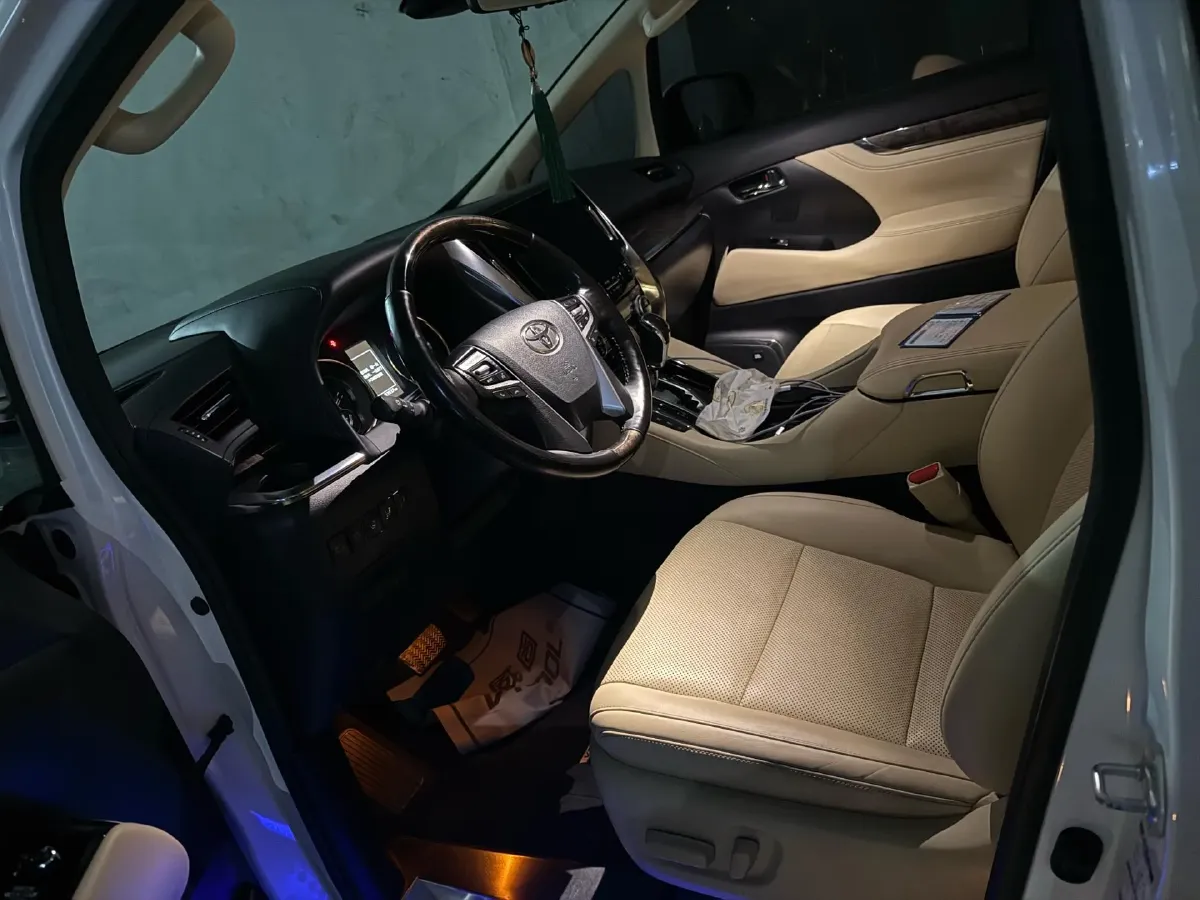 2021 Toyota Vellfire 2.5L 117HP L4 E-CVT Hybrid,autocango,china used car exporter,china ev exporter,chinese used car exporter,chinese used ev exporter