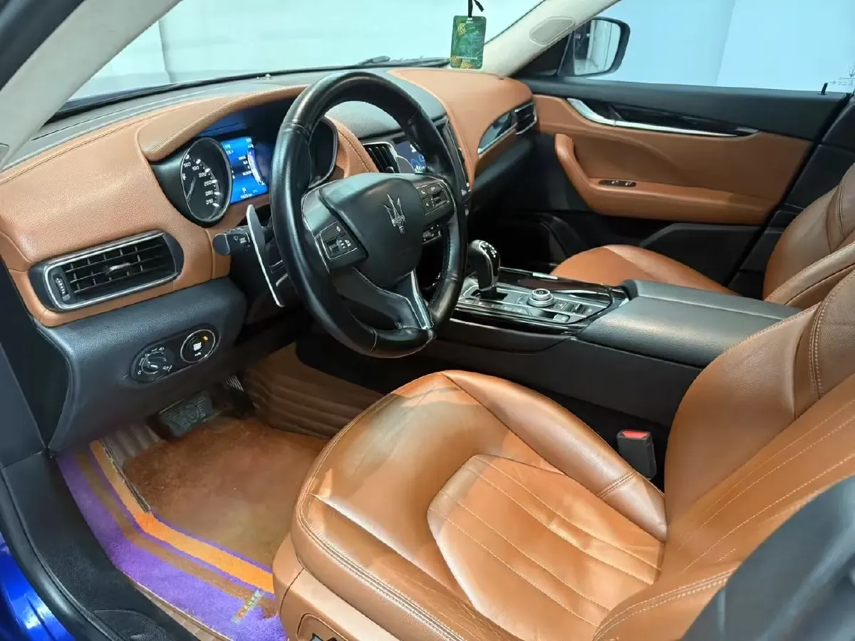 2018 Jaguar XJ 3.0T 340HP V6 8AT,autocango,china used car exporter,china ev exporter,chinese used car exporter,chinese used ev exporter