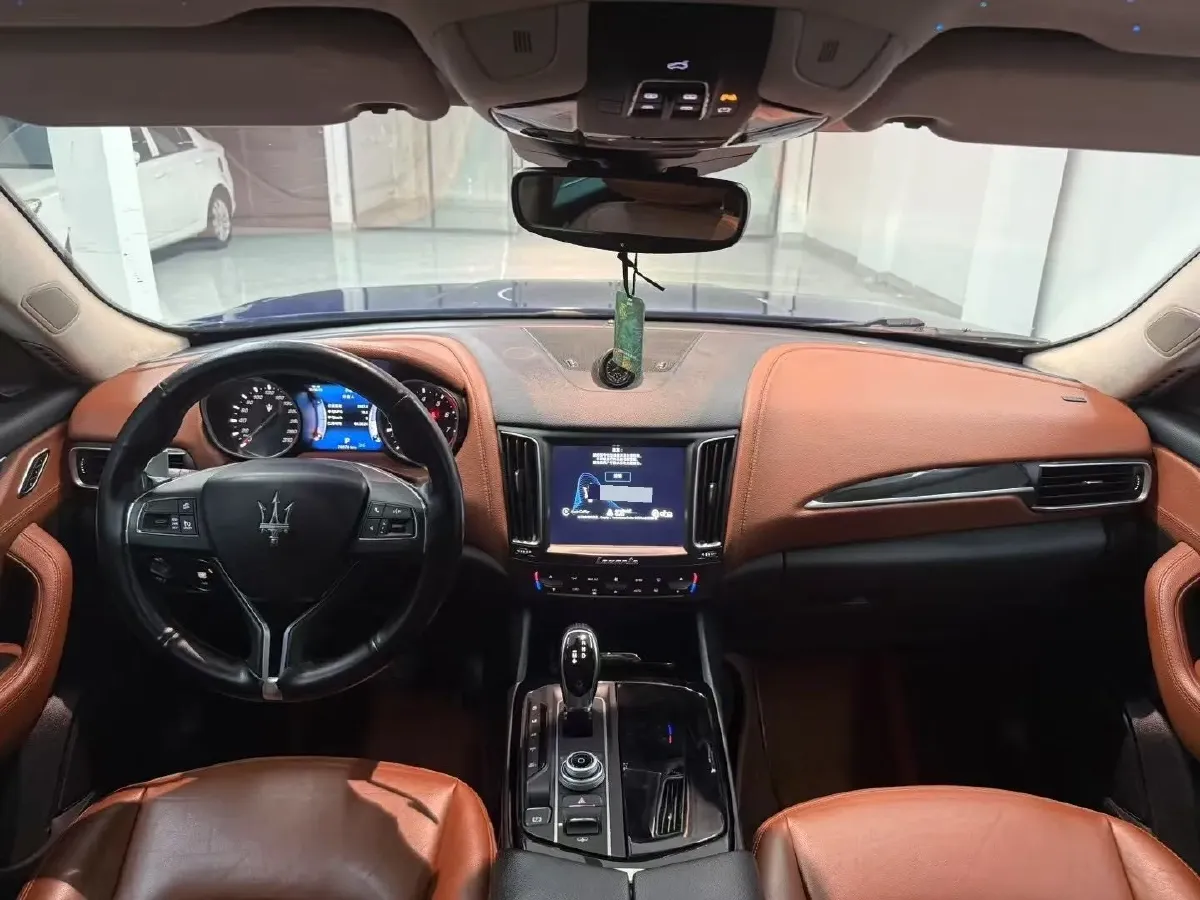 2018 Jaguar XJ 3.0T 340HP V6 8AT,autocango,china used car exporter,china ev exporter,chinese used car exporter,chinese used ev exporter