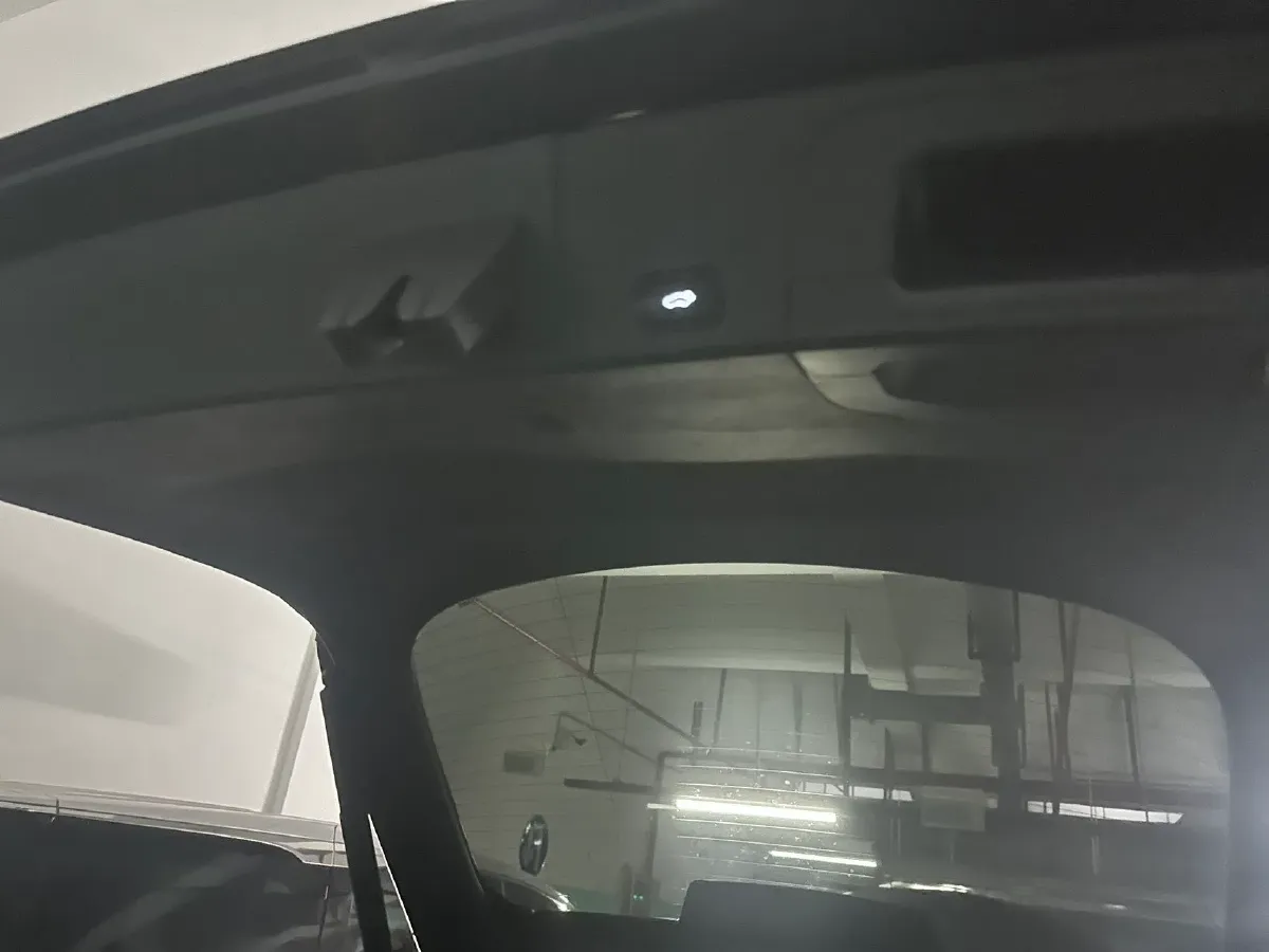 2021 Geely Tugella 2.0T 238HP L4 8AT,autocango,china used car exporter,china ev exporter,chinese used car exporter,chinese used ev exporter