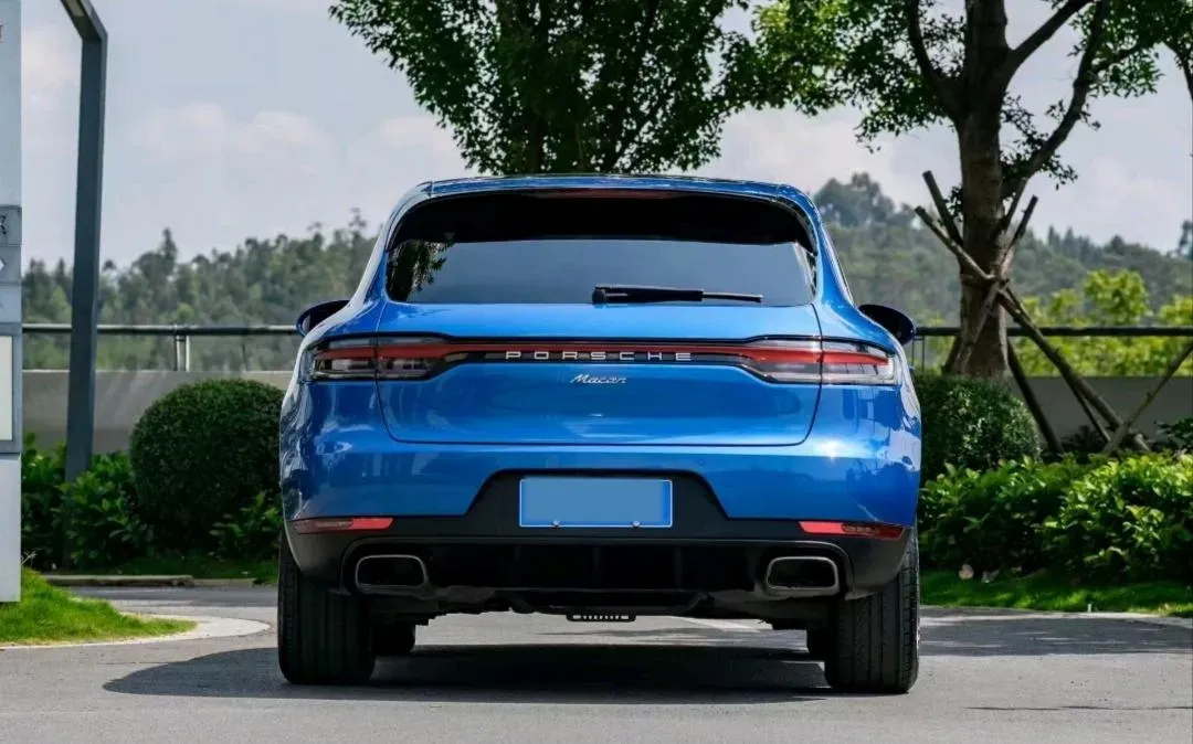 2018 Porsche Macan 2.0T 252HP L4 7DCT,autocango,china used car exporter,china ev exporter,chinese used car exporter,chinese used ev exporter