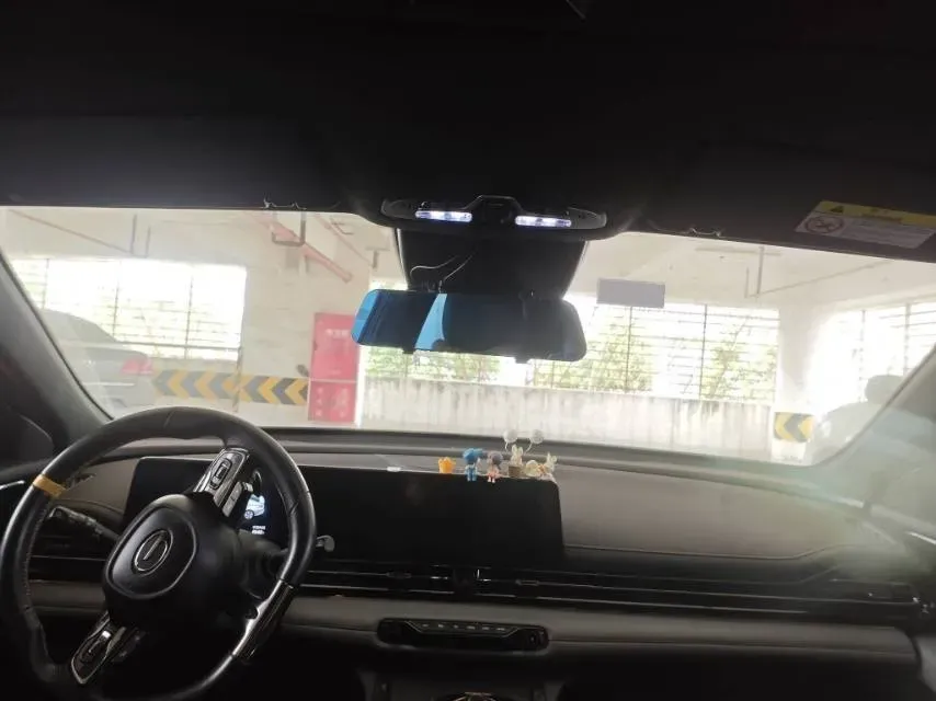 2021 GAC Trumpchi Empow 1.5T 177HP L4 7DCT,autocango,china used car exporter,china ev exporter,chinese used car exporter,chinese used ev exporter