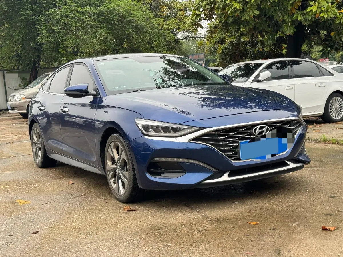 2019 Hyundai La Festa 1.6T 204HP L4 7DCT,autocango,china used car exporter,china ev exporter,chinese used car exporter,chinese used ev exporter