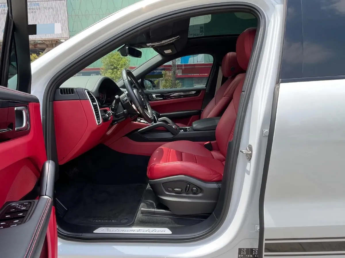 2023 Porsche Cayenne 3.0T 340HP V6 8AT,autocango,china used car exporter,china ev exporter,chinese used car exporter,chinese used ev exporter